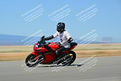 media/May-31-2025-Classic Track Day (Sat) [[da23ab3028]]/Group A/Session 2 (Turns 1 and 3)/